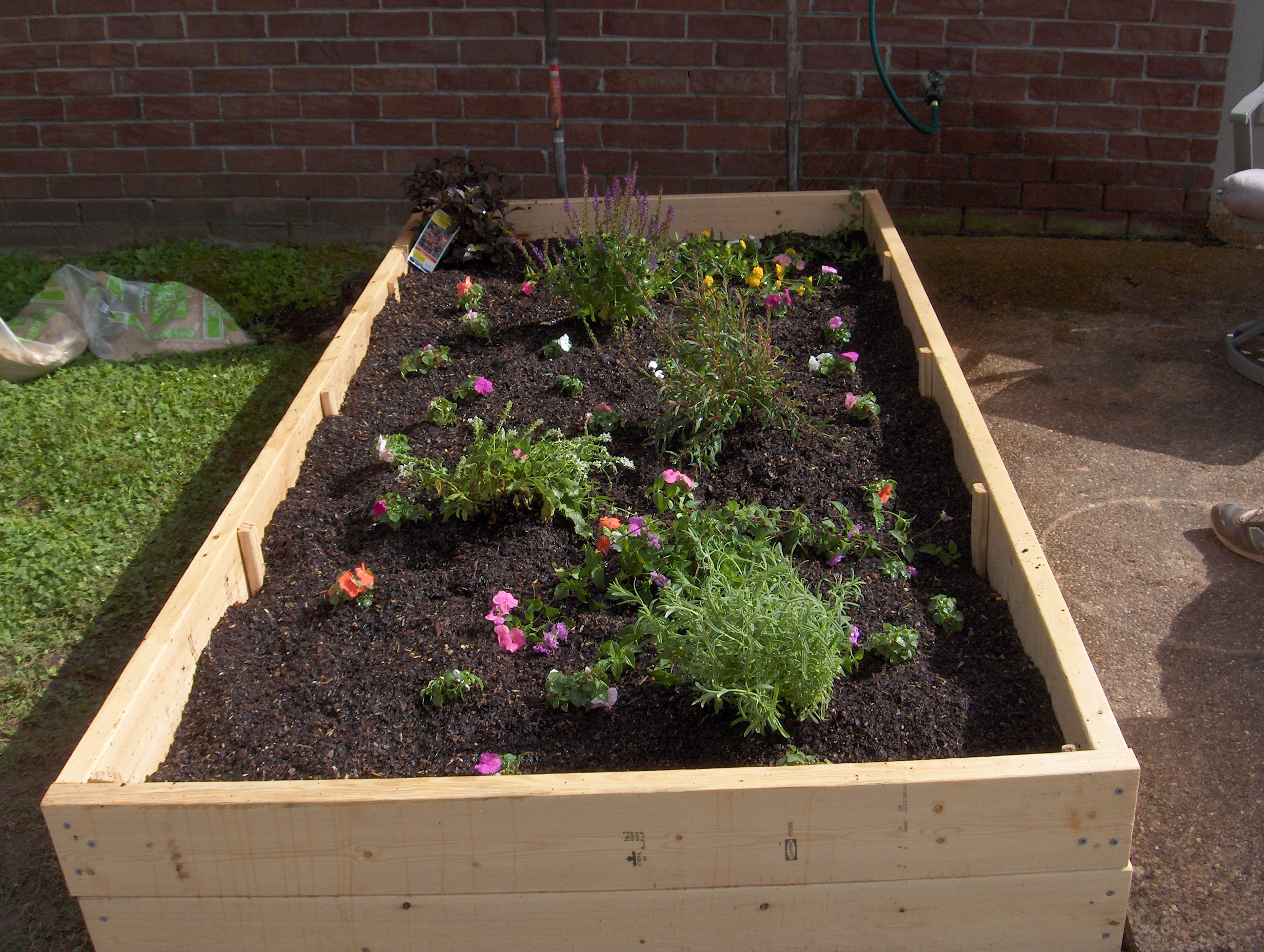 Do It Yourself Raised Flower Bed, Raised Garden « Midsouth Makers