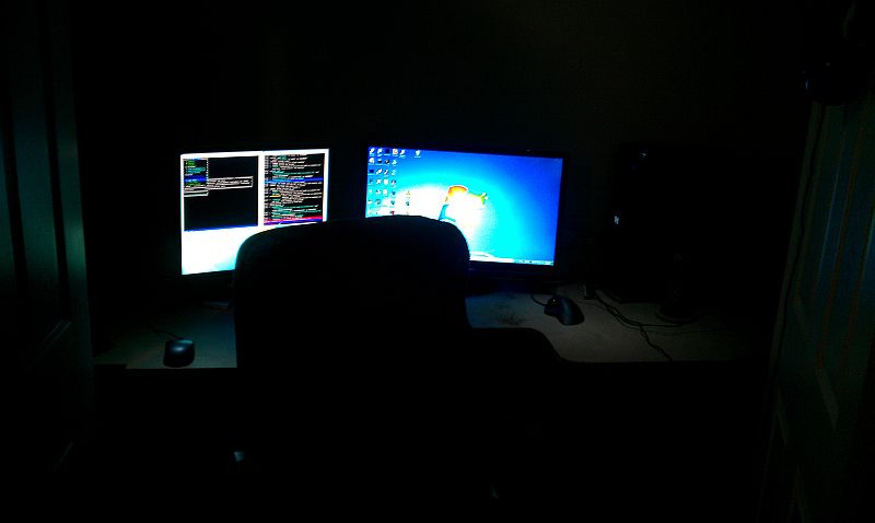 NickClosetDesk6